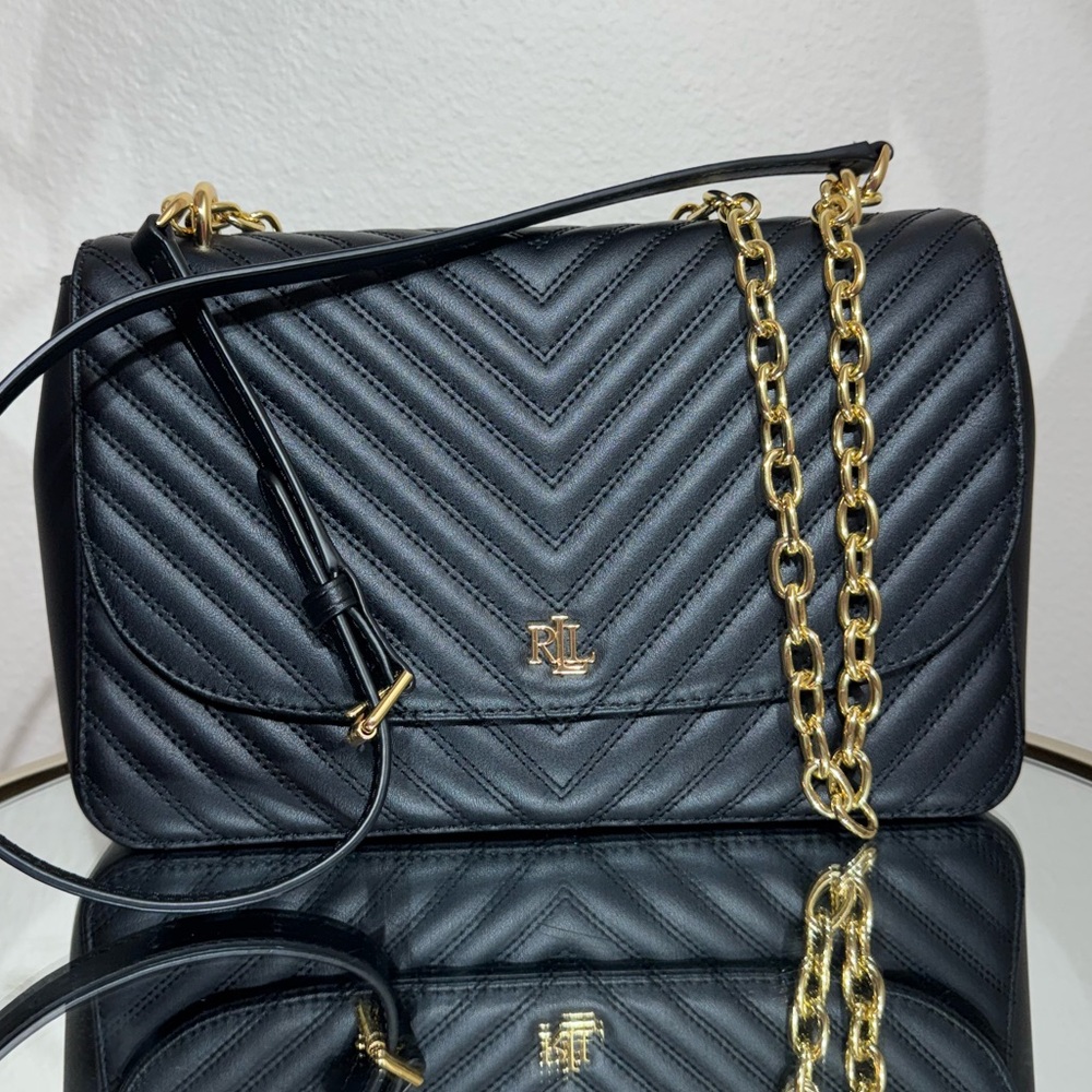 Lauren Ralph Lauren
Leather crossbody bag
Very good condition
Black, Leather